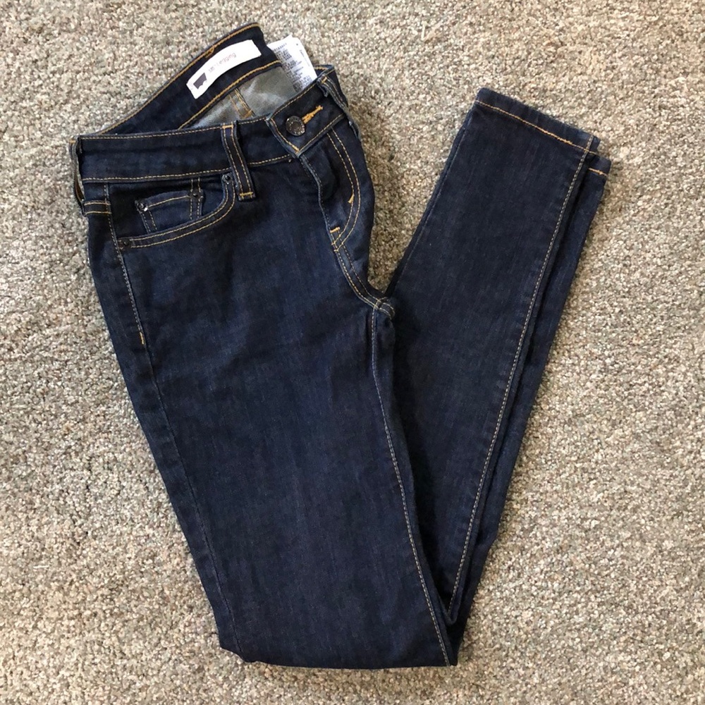 Levi’s Legging Style Jeans